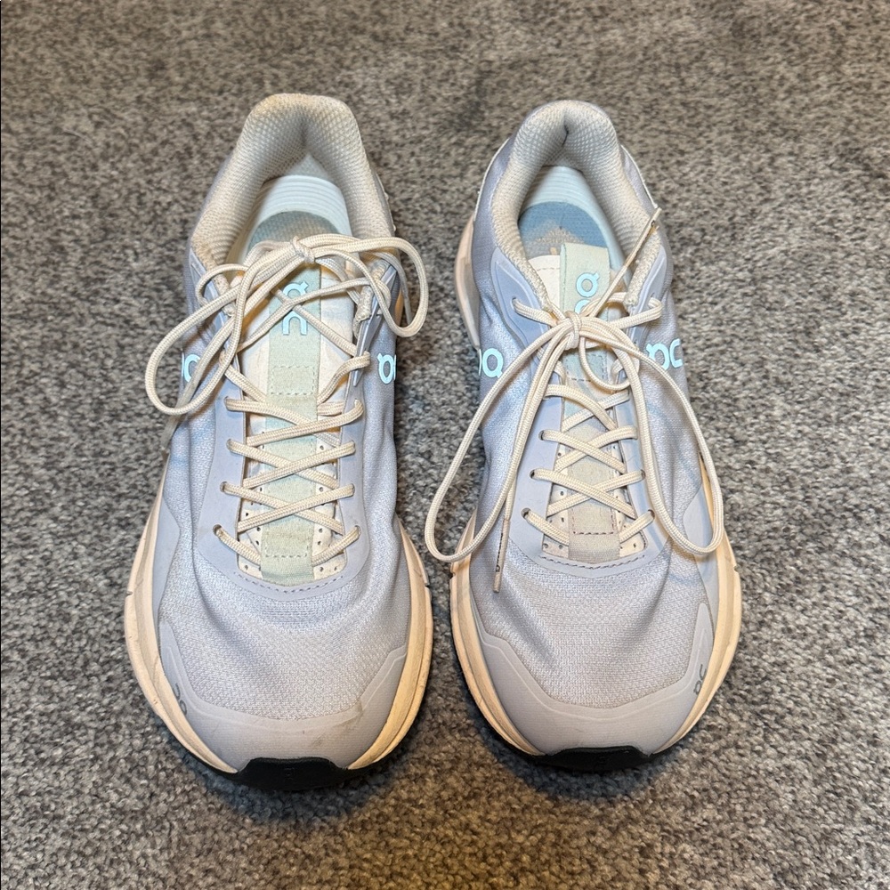 On athletic cloudtec women’s shoe size 8 - Picture 2 of 7